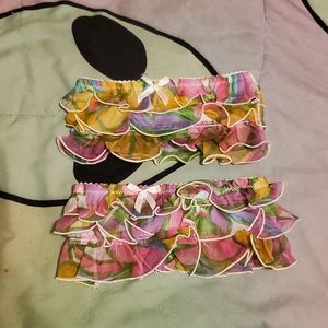 Vintage leg Cuffs Peter Pan Oleg Cassini